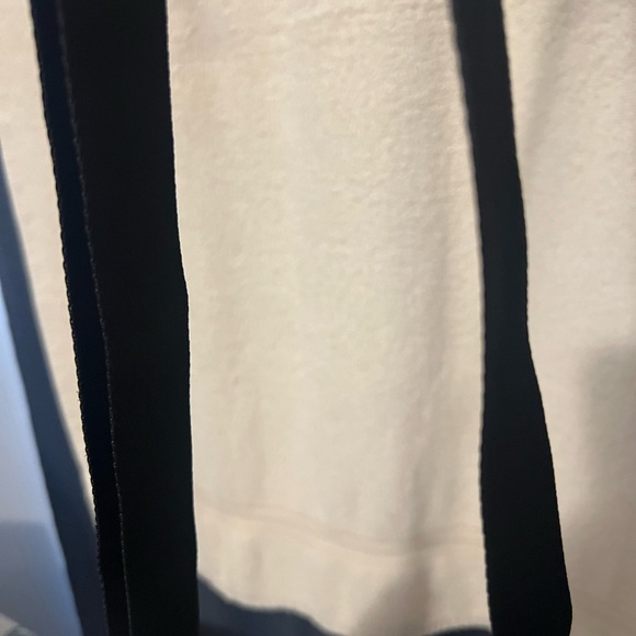 EUC Baggallini Black and White Herringbone Shoulder Bag - Picture 12 of 12